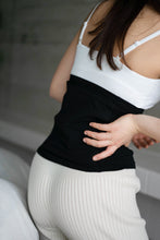 画像をギャラリービューアに読み込む, メディカーボン / 腹巻 当ショップのみのLサイズも含む2サイズ展開【送料無料】